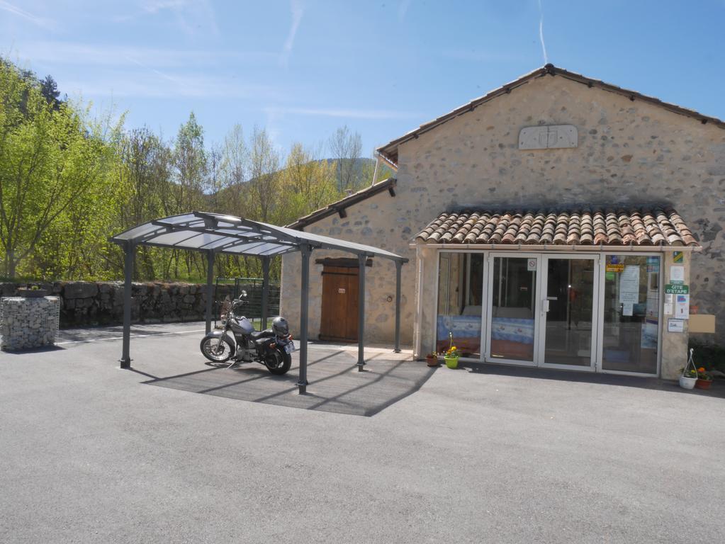 L'Oustaou Castellane Hostel Exterior photo